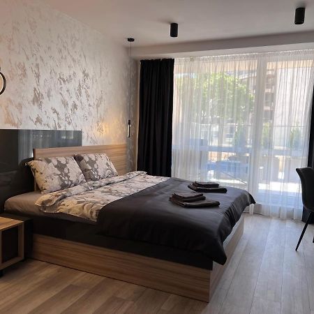 A-Brilliant, New! Spacious & Modern Apartment In Varna Whit Garage Extérieur photo