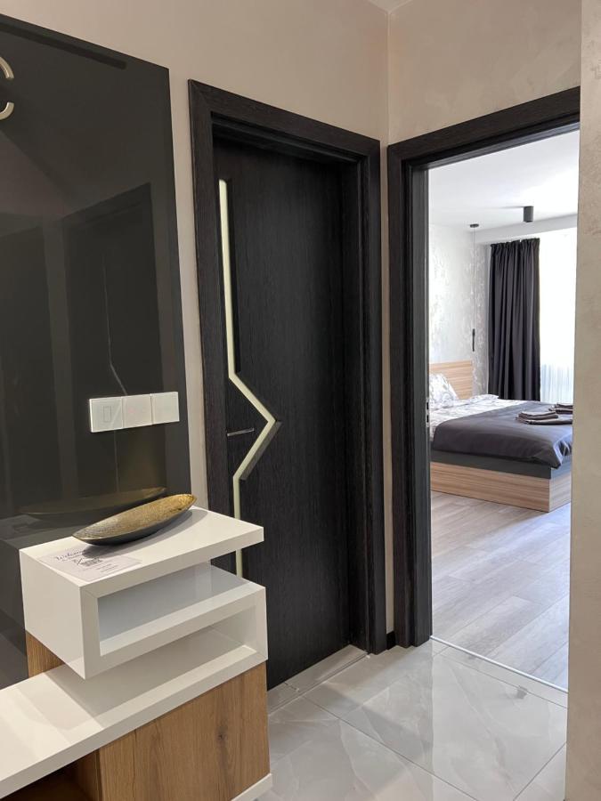 A-Brilliant, New! Spacious & Modern Apartment In Varna Whit Garage Extérieur photo