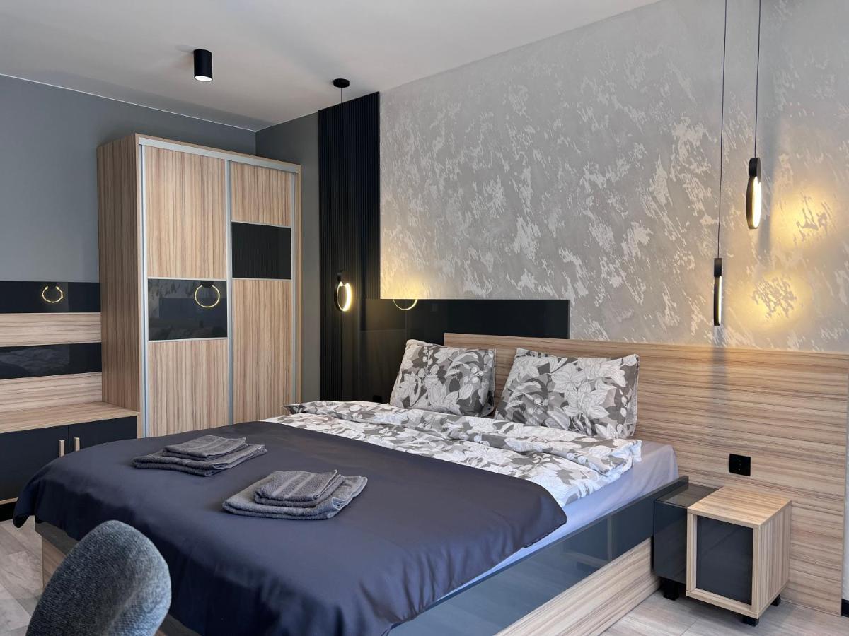 A-Brilliant, New! Spacious & Modern Apartment In Varna Whit Garage Extérieur photo