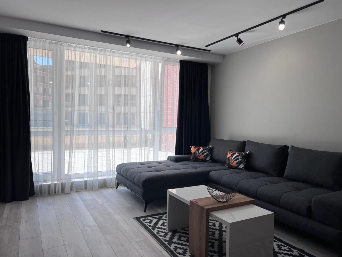 A-Brilliant, New! Spacious & Modern Apartment In Varna Whit Garage Extérieur photo